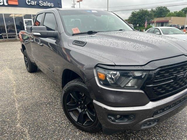 RAM 1500 Big Horn 4x4 Quad Cab 6'4" Box 2022