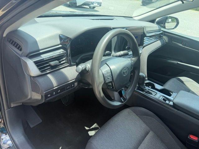 Toyota Camry XLE (Natl) 2025