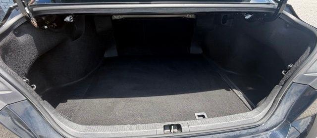 Toyota Camry XLE (Natl) 2025