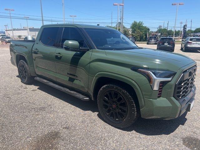 Toyota Tundra 2WD SR5 CrewMax 5.5' Bed (Natl) 2022