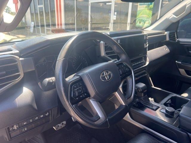 Toyota Tundra 2WD SR5 CrewMax 5.5' Bed (Natl) 2022