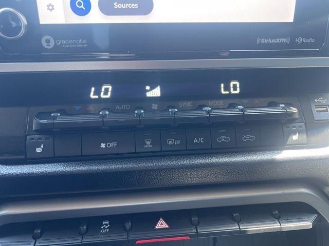 Toyota Tundra 2WD SR5 CrewMax 5.5' Bed (Natl) 2022