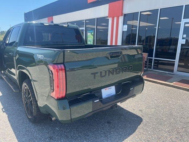 Toyota Tundra 2WD SR5 CrewMax 5.5' Bed (Natl) 2022