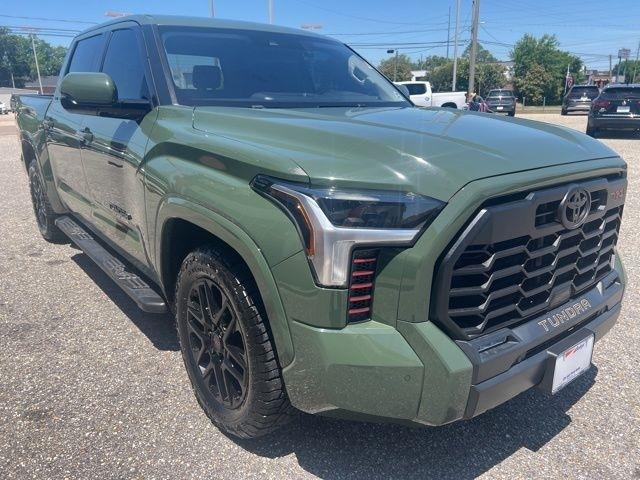 Toyota Tundra 2WD SR5 CrewMax 5.5' Bed (Natl) 2022