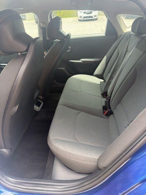 Kia K4 LXS FWD 2025