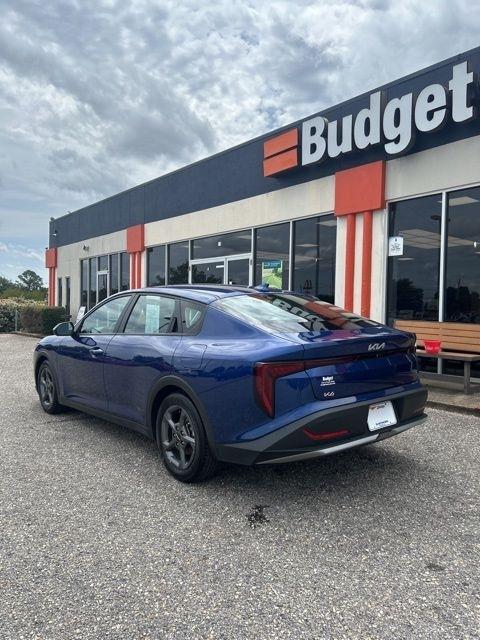 Kia K4 LXS FWD 2025