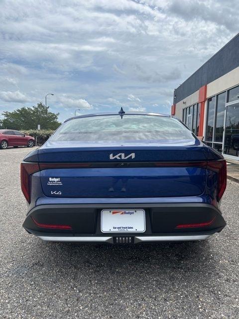 Kia K4 LXS FWD 2025