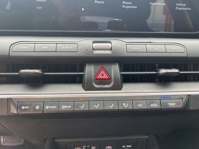Kia K4 LXS FWD 2025