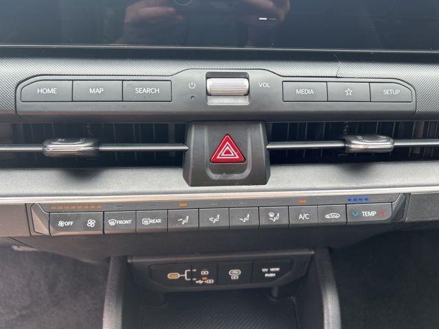 Kia K4 LXS FWD 2025
