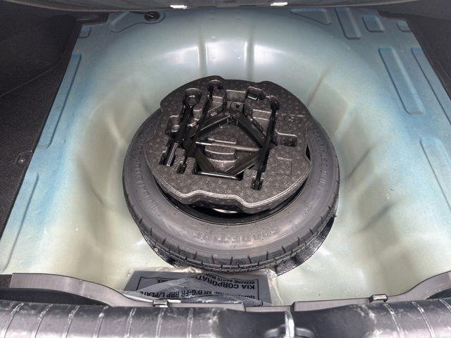 Kia K4 LXS FWD 2025