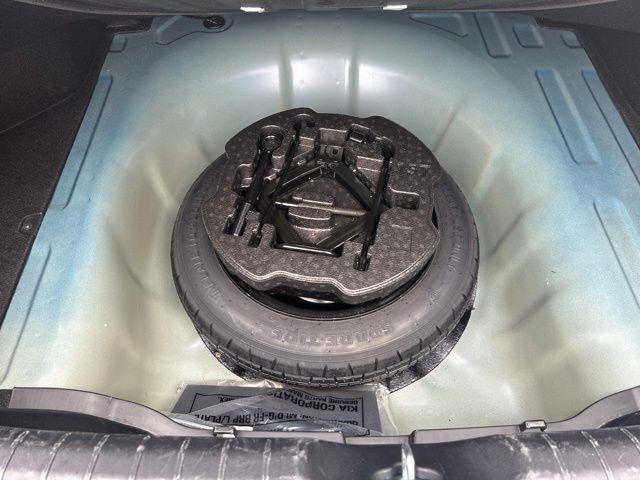 Kia K4 LXS FWD 2025