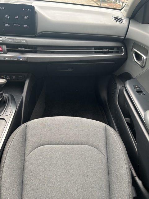 Kia K4 LXS FWD 2025