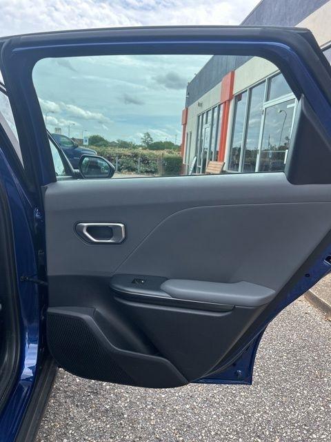 Kia K4 LXS FWD 2025