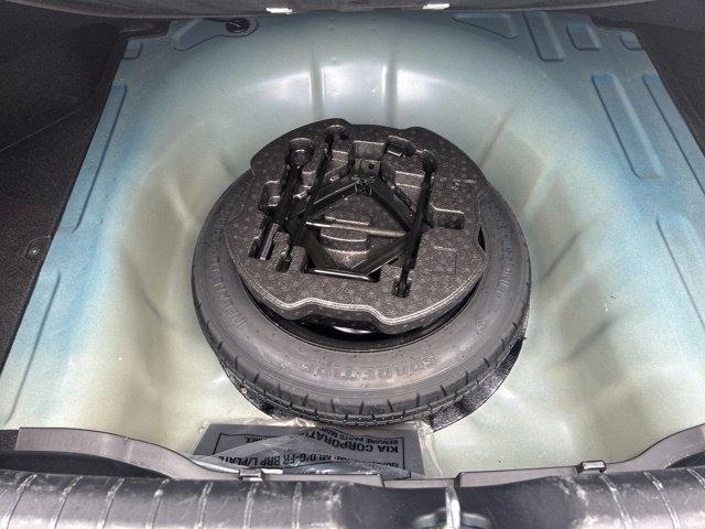 Kia K4 LXS FWD 2025