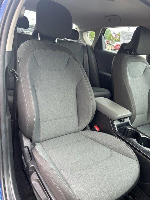 Kia K4 LXS FWD 2025