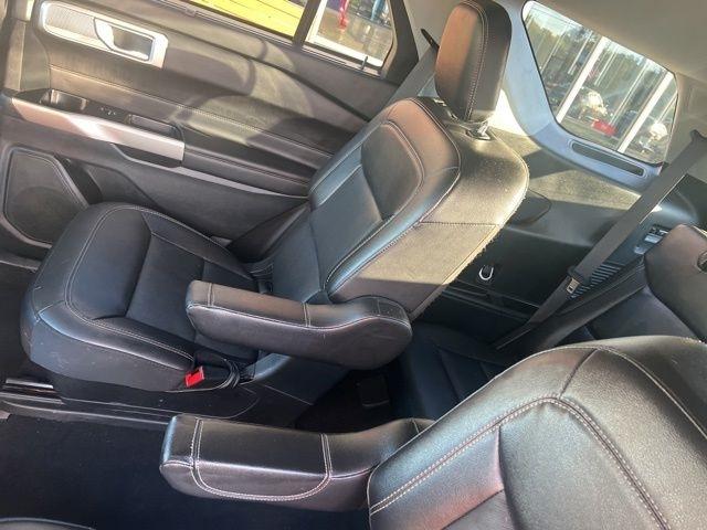 Ford Explorer Limited RWD 2023