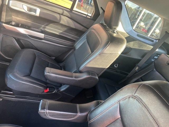Ford Explorer Limited RWD 2023