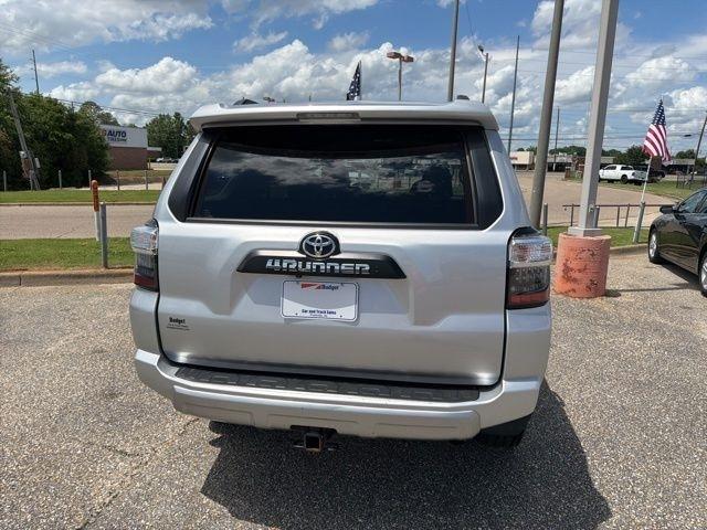 Toyota 4Runner TRD Off Road 4WD (Natl) 2024