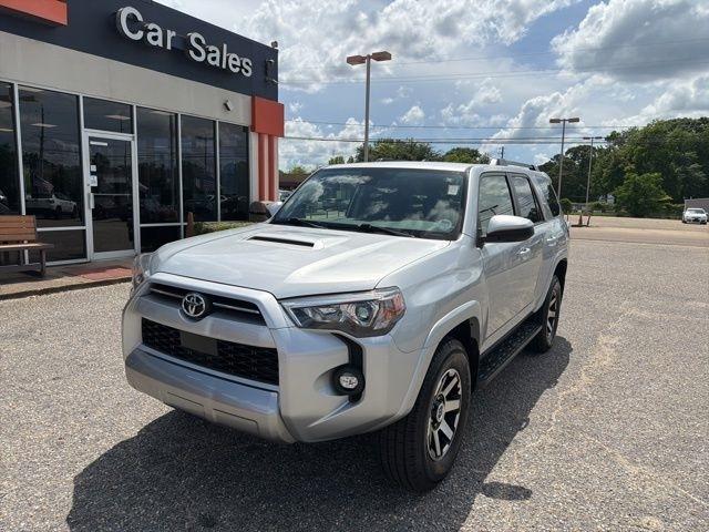 Toyota 4Runner TRD Off Road 4WD (Natl) 2024