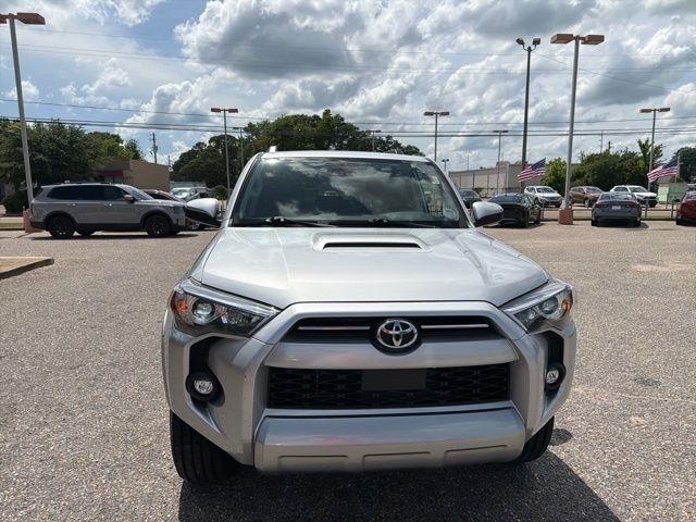 Toyota 4Runner TRD Off Road 4WD (Natl) 2024