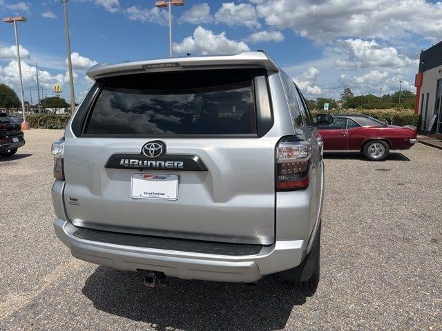Toyota 4Runner TRD Off Road 4WD (Natl) 2024