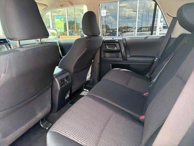 Toyota 4Runner TRD Off Road 4WD (Natl) 2024