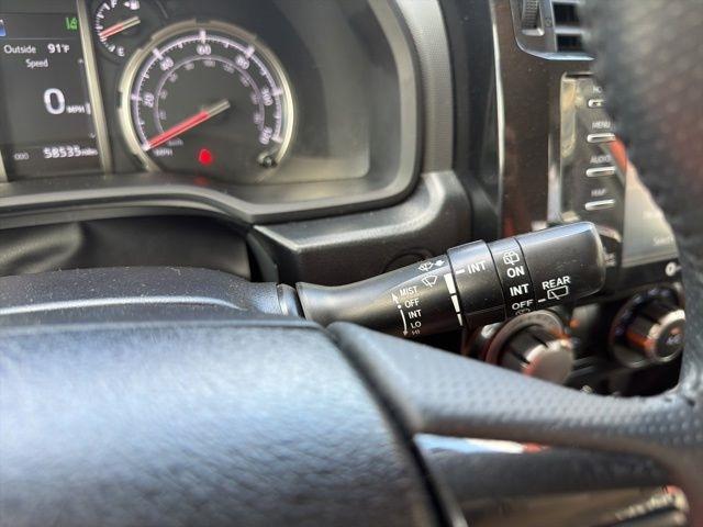Toyota 4Runner TRD Off Road 4WD (Natl) 2024