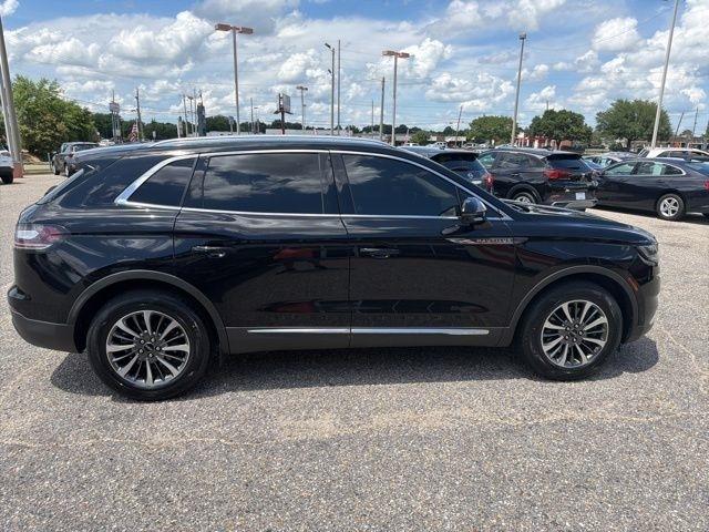 Lincoln Nautilus Standard FWD 2023