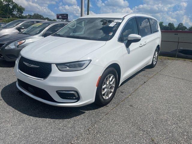 Chrysler Pacifica Touring L FWD 2023