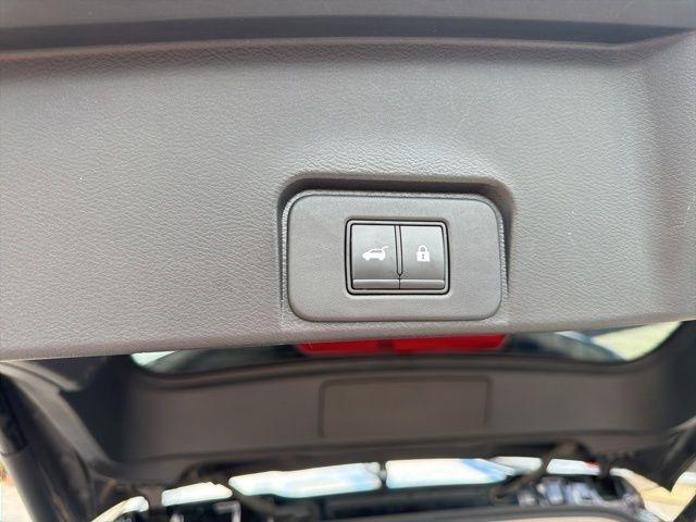 Nissan Rogue FWD SV 2021