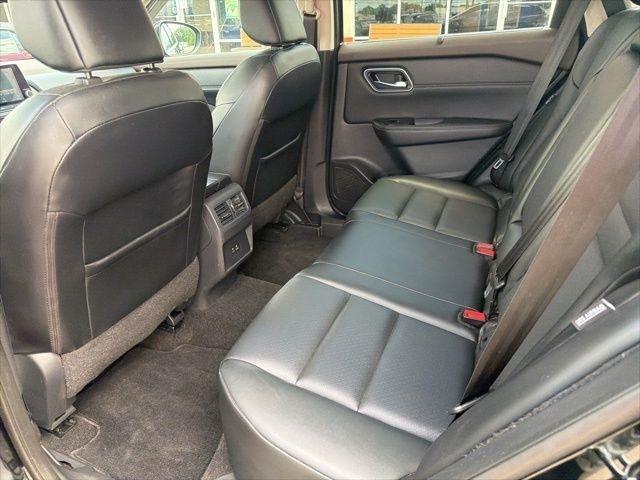 Nissan Rogue FWD SV 2021