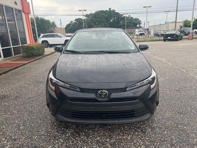 Toyota Corolla LE CVT (Natl) 2026
