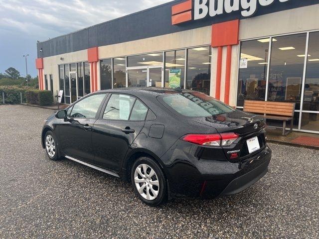 Toyota Corolla LE CVT (Natl) 2026