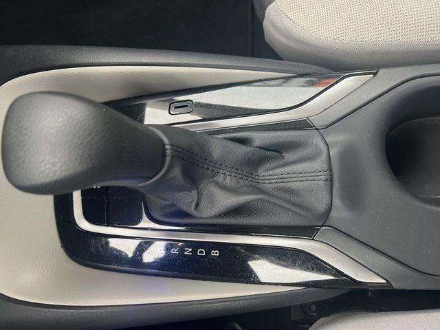 Toyota Corolla LE CVT (Natl) 2026