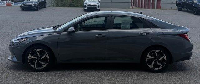 Hyundai Elantra SEL IVT 2022