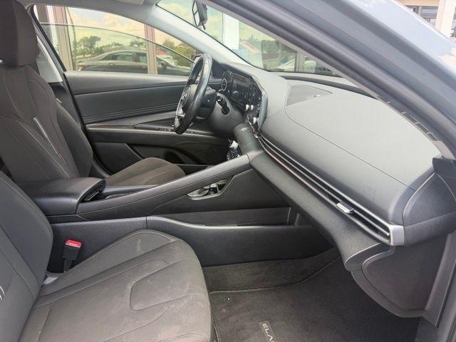 Hyundai Elantra SEL IVT 2022