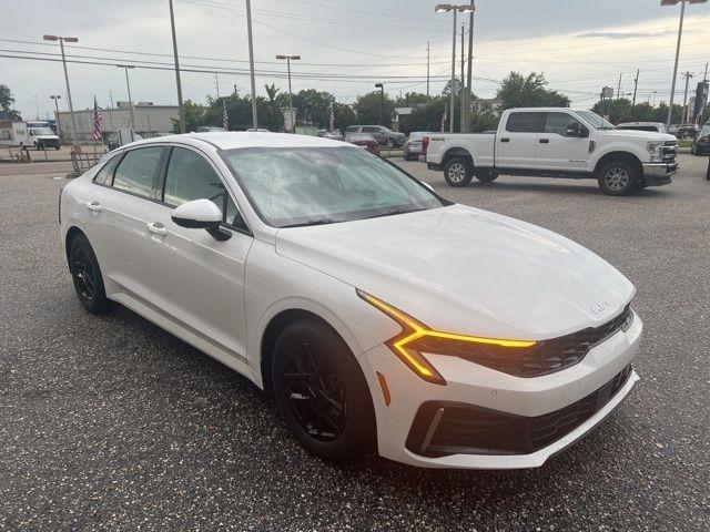 Kia K5 LXS Auto FWD 2025