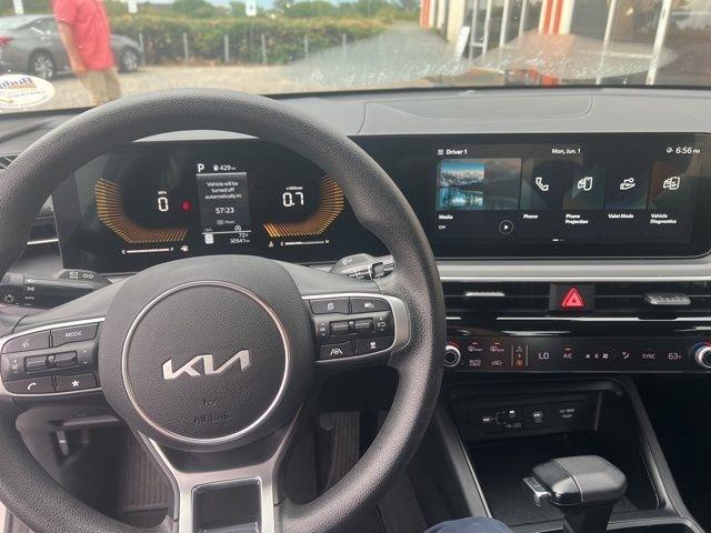 Kia K5 LXS Auto FWD 2025