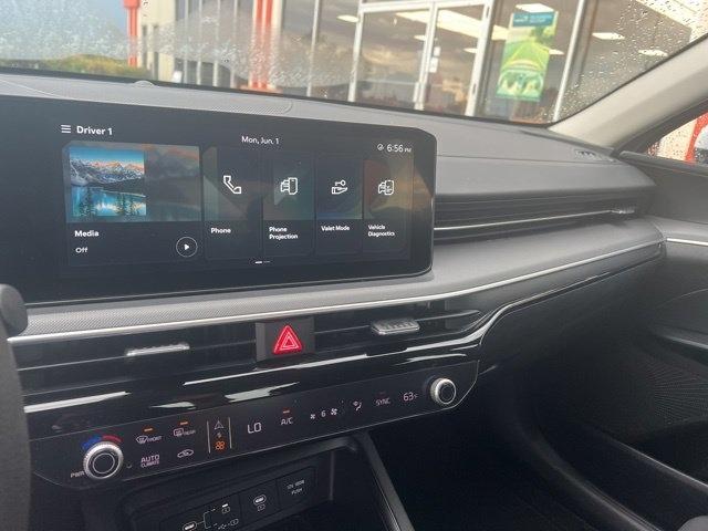 Kia K5 LXS Auto FWD 2025