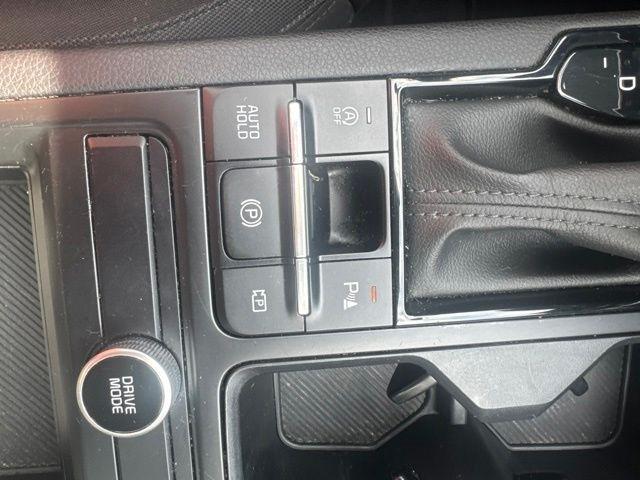Kia K5 LXS Auto FWD 2025
