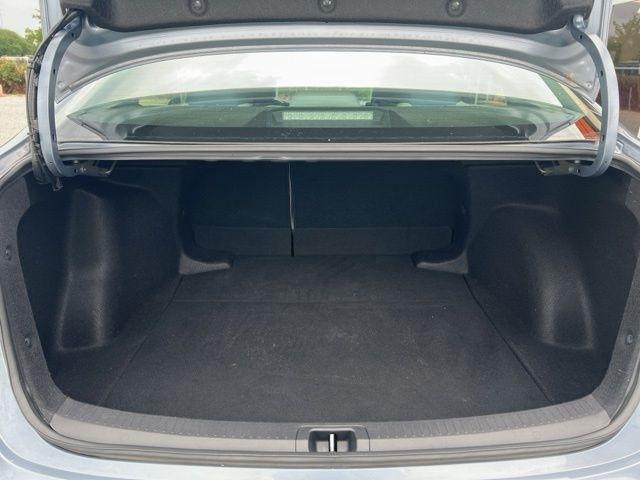 Toyota Corolla LE CVT (Natl) 2023