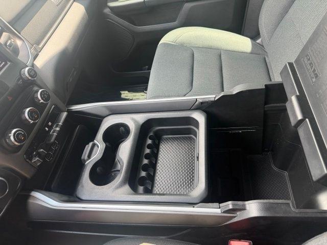RAM 1500 Big Horn 4x4 Crew Cab 5'7" Box 2021