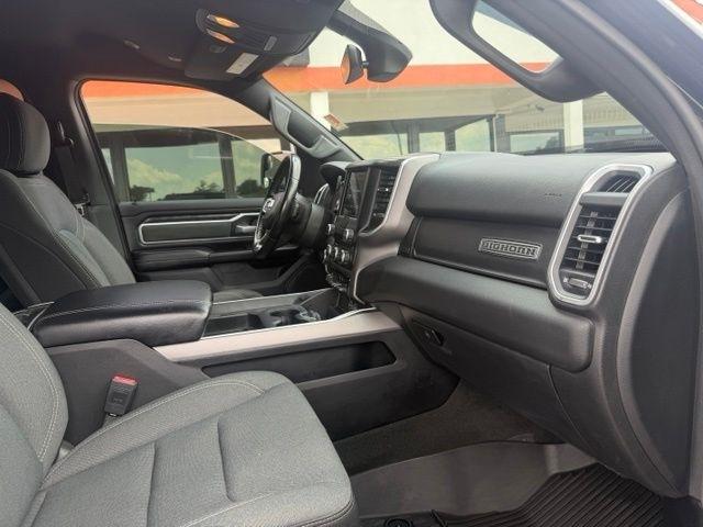 RAM 1500 Big Horn 4x4 Crew Cab 5'7" Box 2021