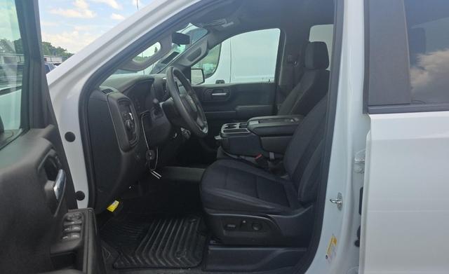 Chevrolet Silverado 1500 2WD Double Cab 147" Custom 2022