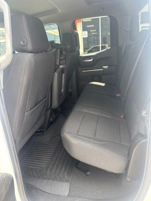 Chevrolet Silverado 1500 2WD Double Cab 147" Custom 2022