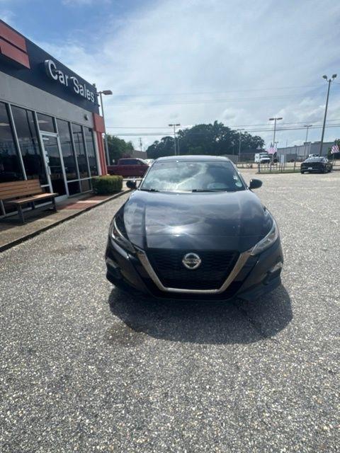 Nissan Altima 2.5 SR Sedan 2021