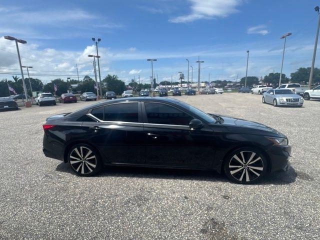 Nissan Altima 2.5 SR Sedan 2021