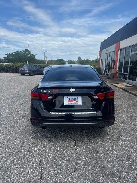 Nissan Altima 2.5 SR Sedan 2021