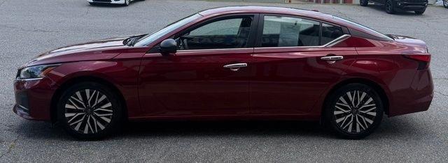 Nissan Altima SV FWD 2025