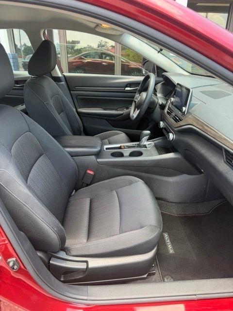 Nissan Altima SV FWD 2025